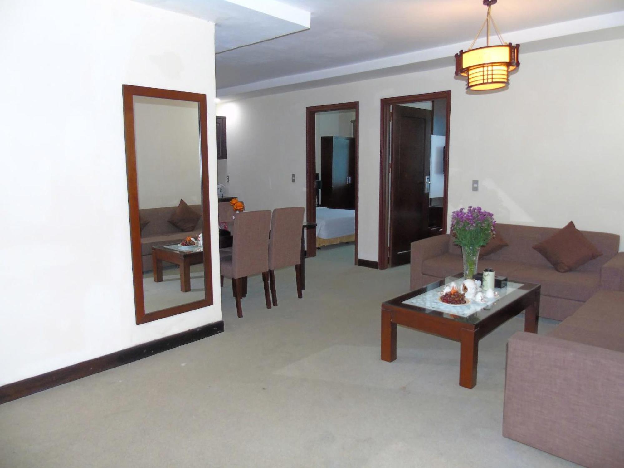 Muong Thanh Vinh Hotel Exterior foto