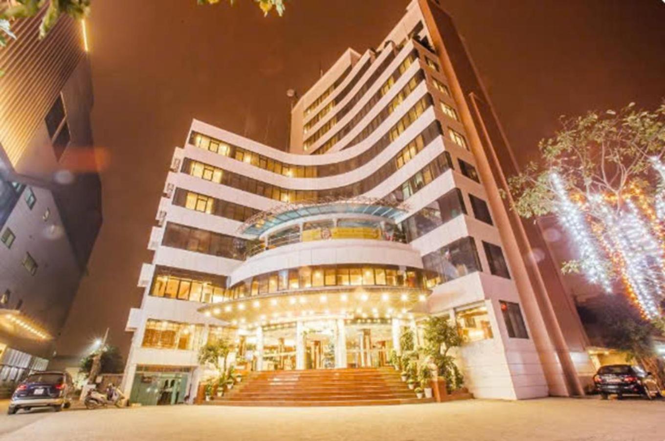 Muong Thanh Vinh Hotel Exterior foto